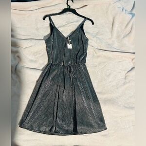 Elegant Silver Sleeveless Dress